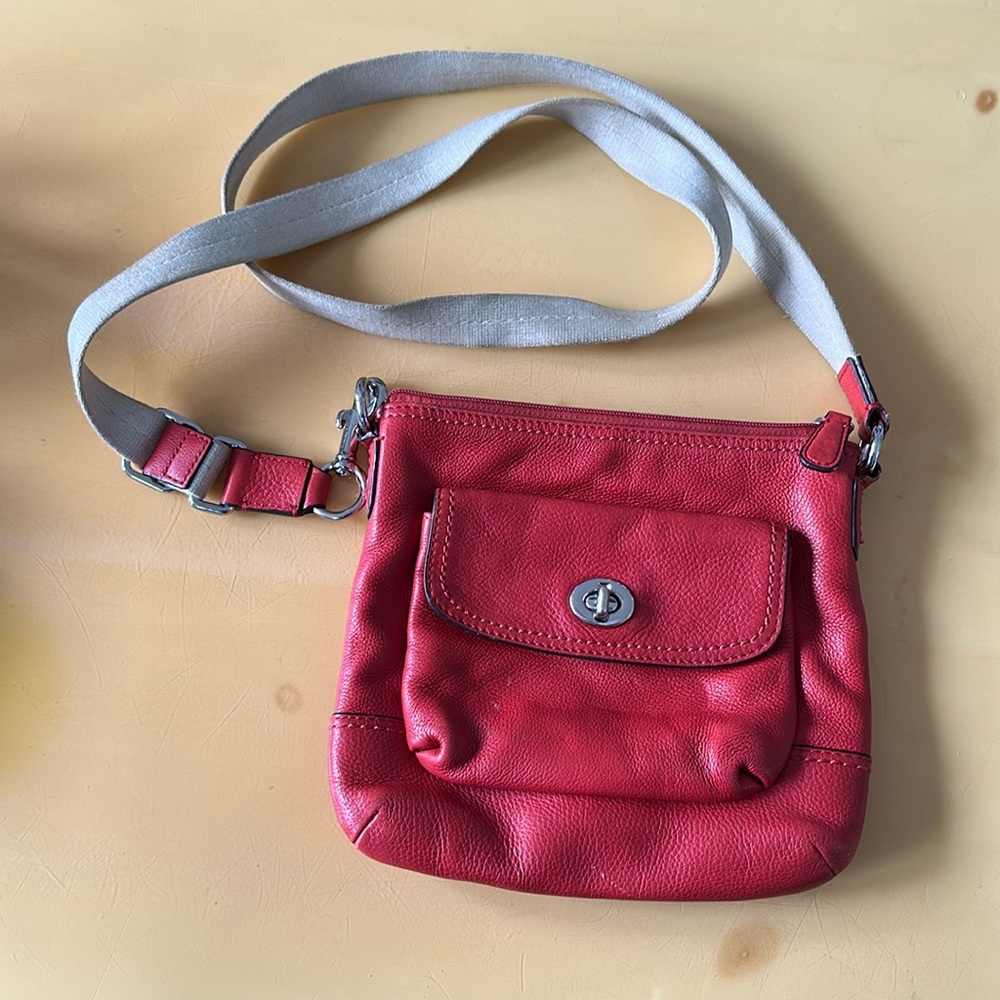 Vintage Coach Red Crossbody Bag leather y2k